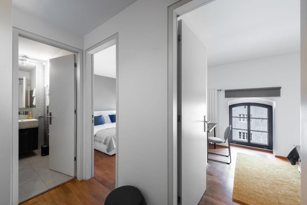 Apartment With Balcony And Parking Near The Prague Museum Екстериор снимка