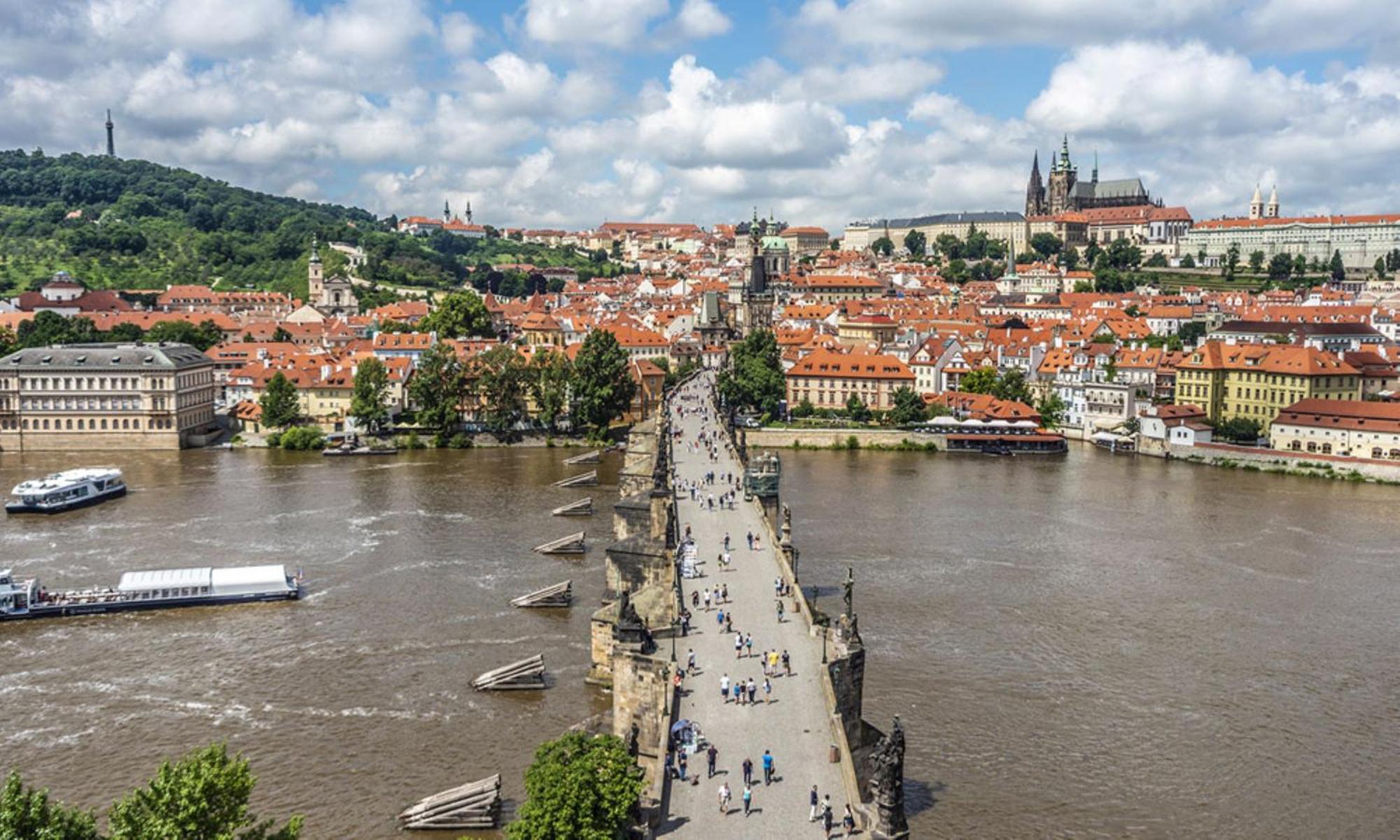 Apartment With Balcony And Parking Near The Prague Museum Екстериор снимка